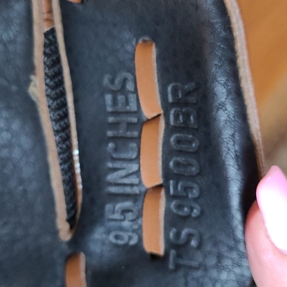 Adidas Baseball Glove - Picture 8 of 8